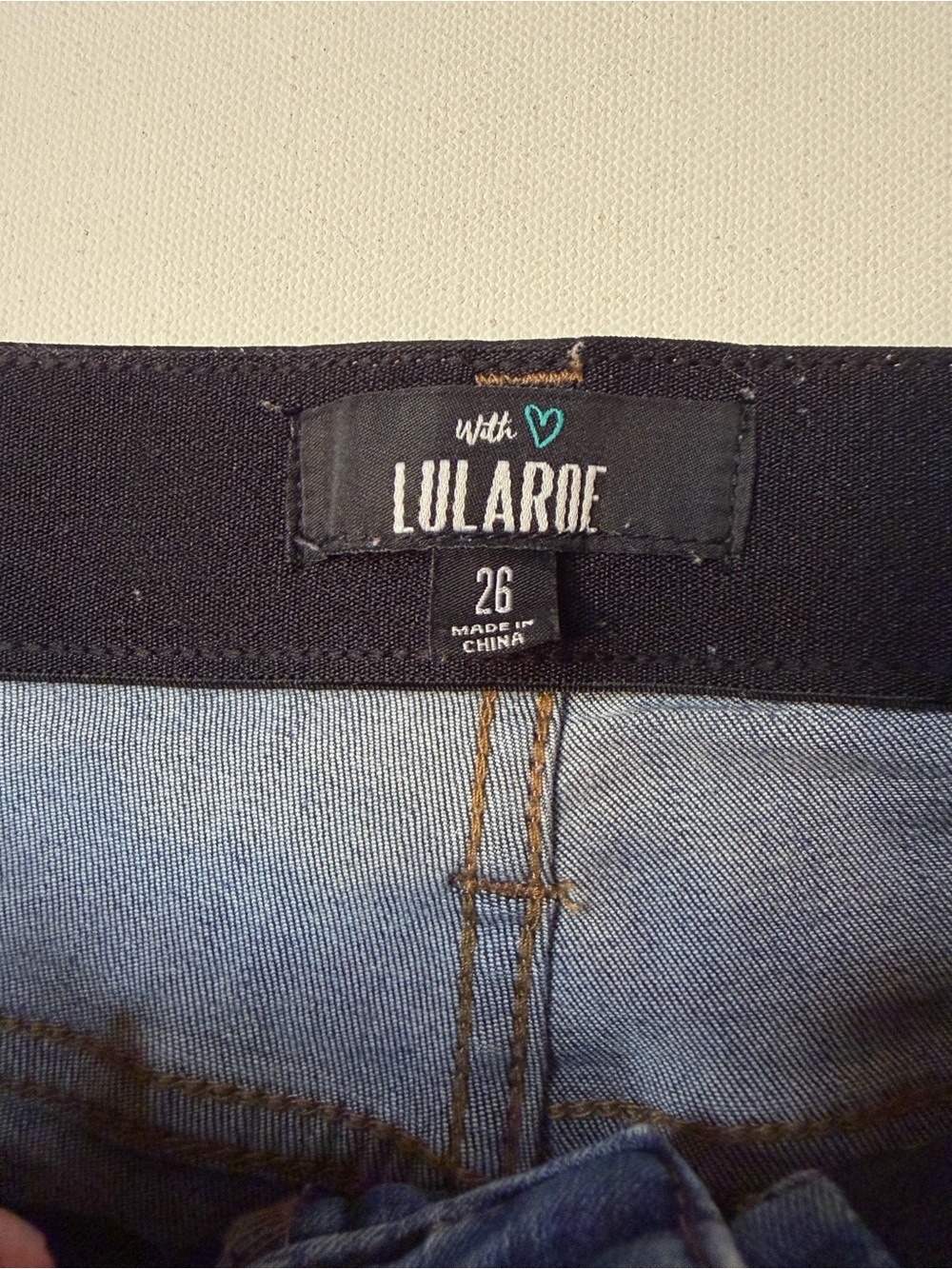 EUC Women's Lularoe Classic Blue Women's Skinny Jeans Size 26/26" Inseam (KB9) - Picture 7 of 8